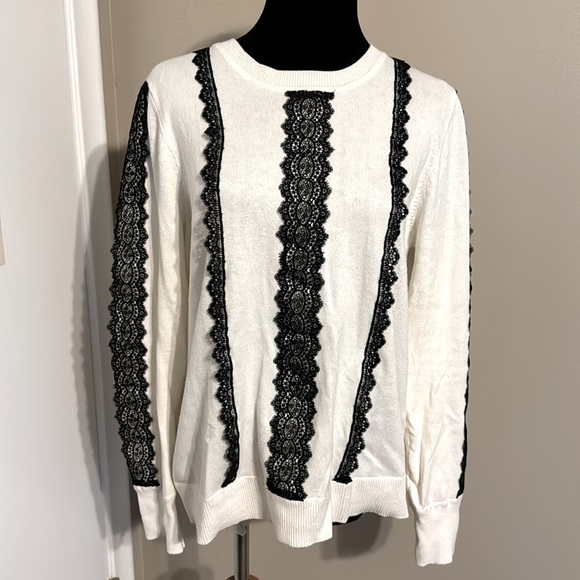 Loft Lace Trim Sweater - Picture 3 of 8